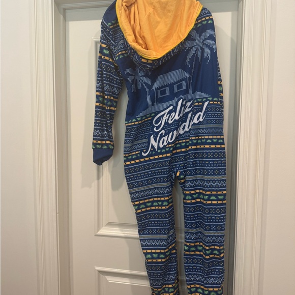 Feliz Navidad Christmas Onesie - Picture 4 of 5